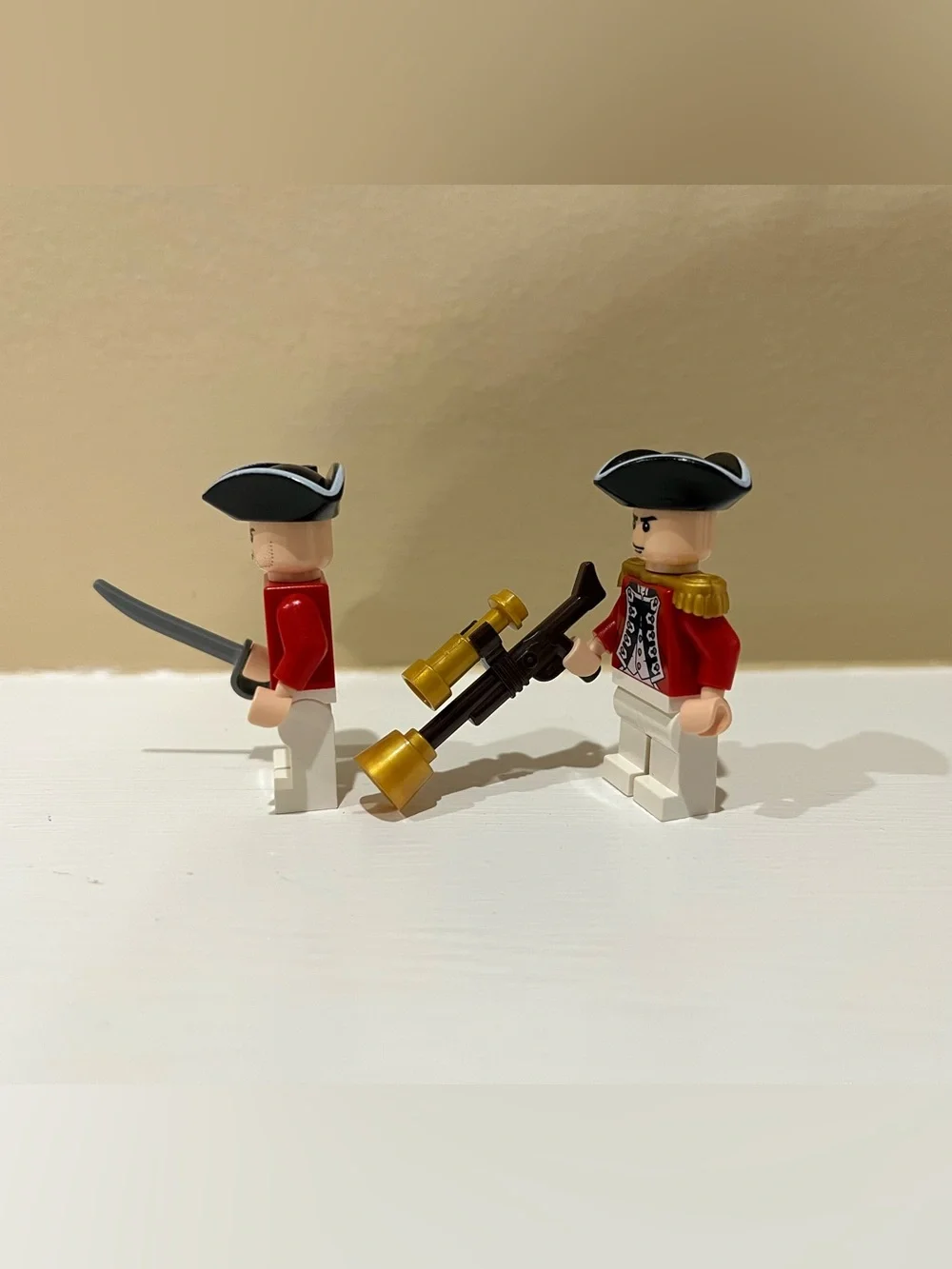 Lego Pirates of the Caribbean Royal Guards Queens Guard Mini Action Figure Toys